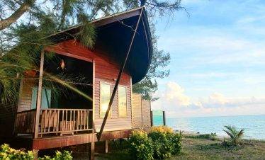 Beach Chalet